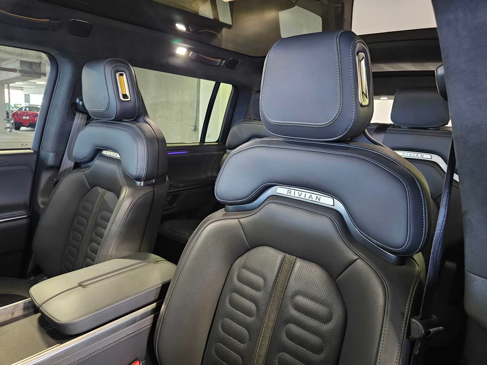Used 2023  Rivian Adventure image 20