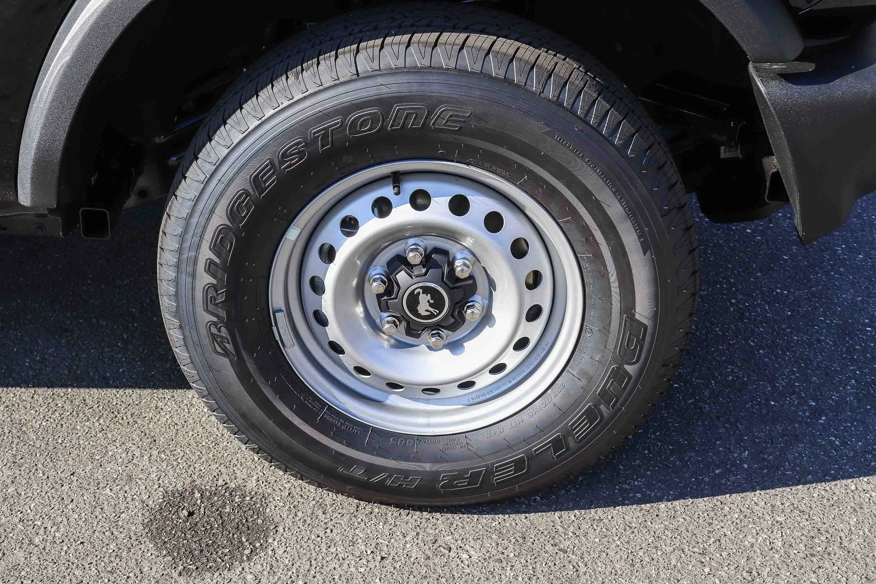 New 2025 Shadow Black Ford Base image 11