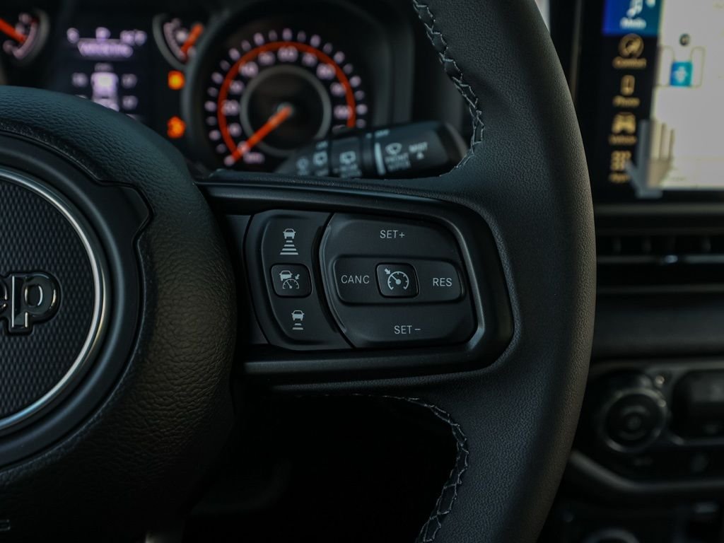 New 2026 Black Clear-Coat Exterior Paint Jeep Sport S image 26