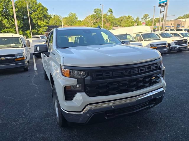 New 2026 Summit White Chevrolet WT image 14