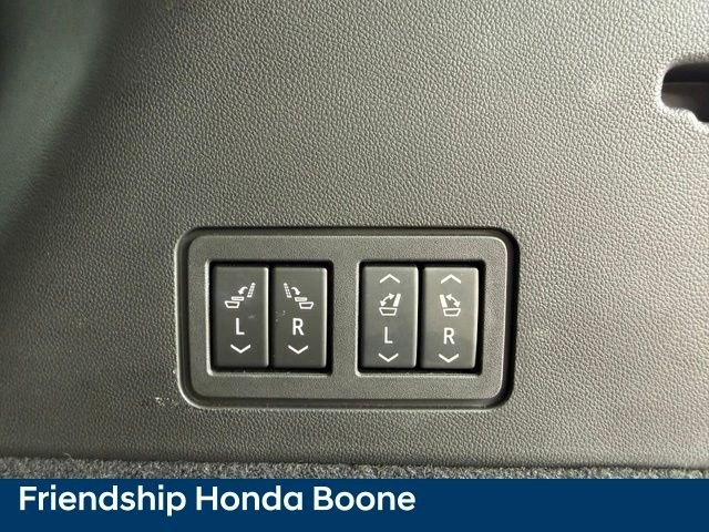 Used 2024 Red Cadillac Sport image 56