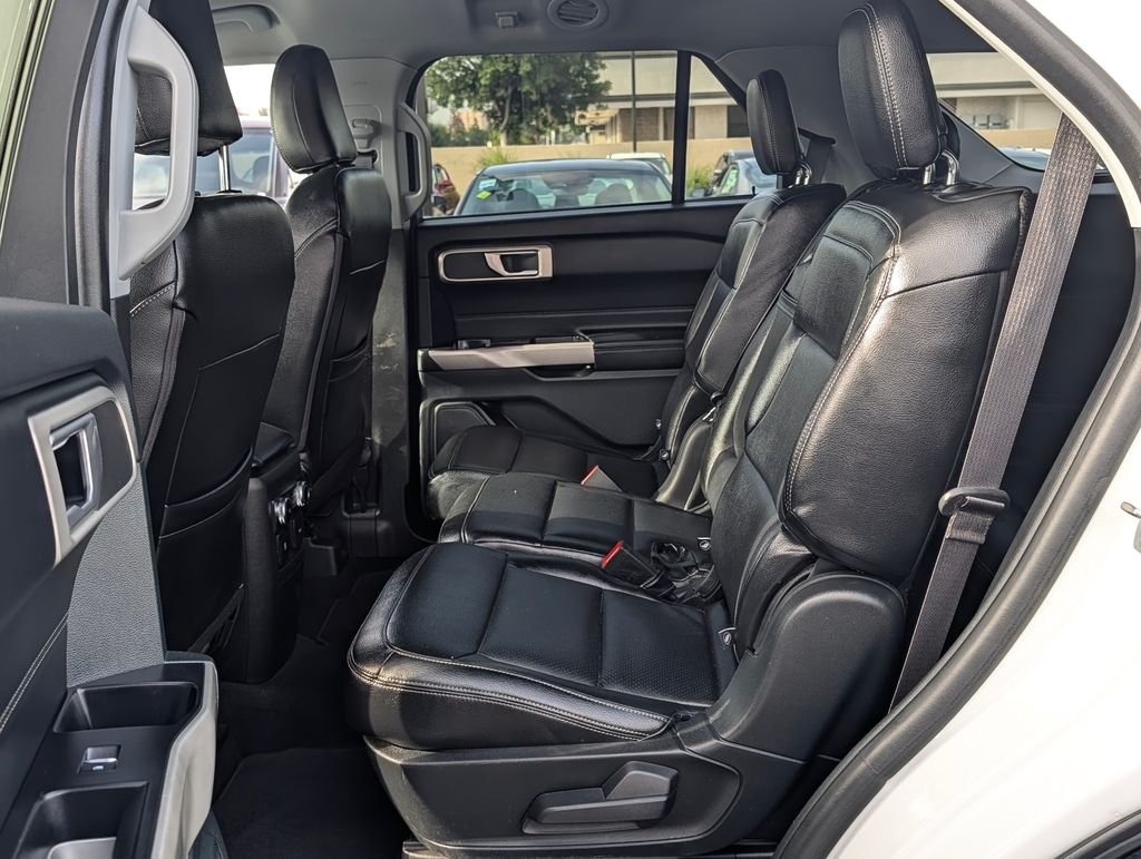 2023 Ford Explorer XLT - Photo 13