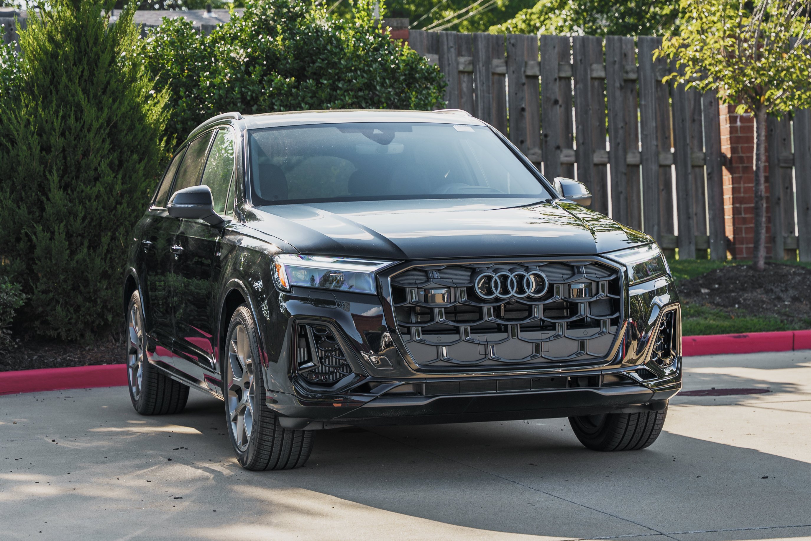 New 2026 MYTHOS BLACK Audi  image 2