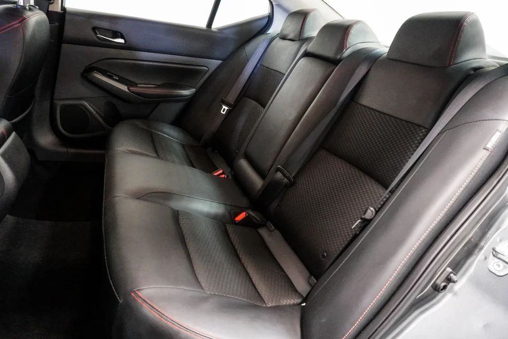 Used 2025 Gray Nissan 2.5 SR image 8