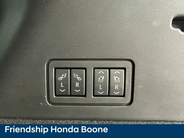 Used 2024 Red Cadillac Sport image 56