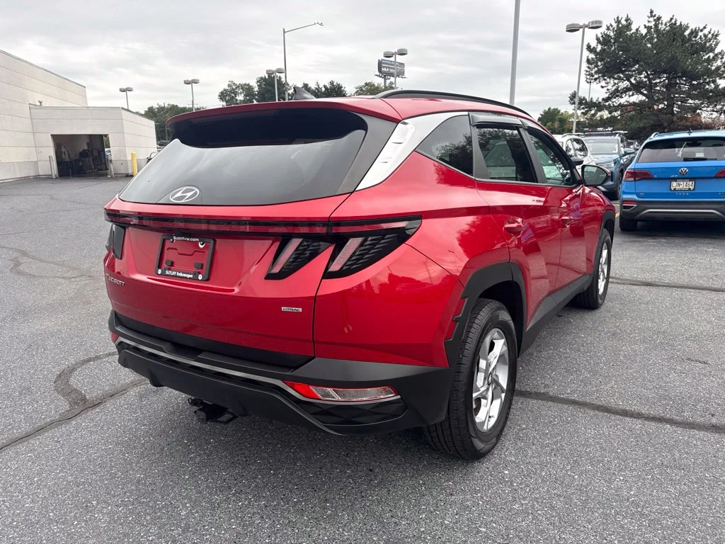 Used 2022 Calypso Red Hyundai SEL image 12