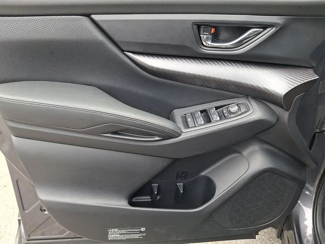 Used 2022 Gray Subaru Onyx Edition image 13