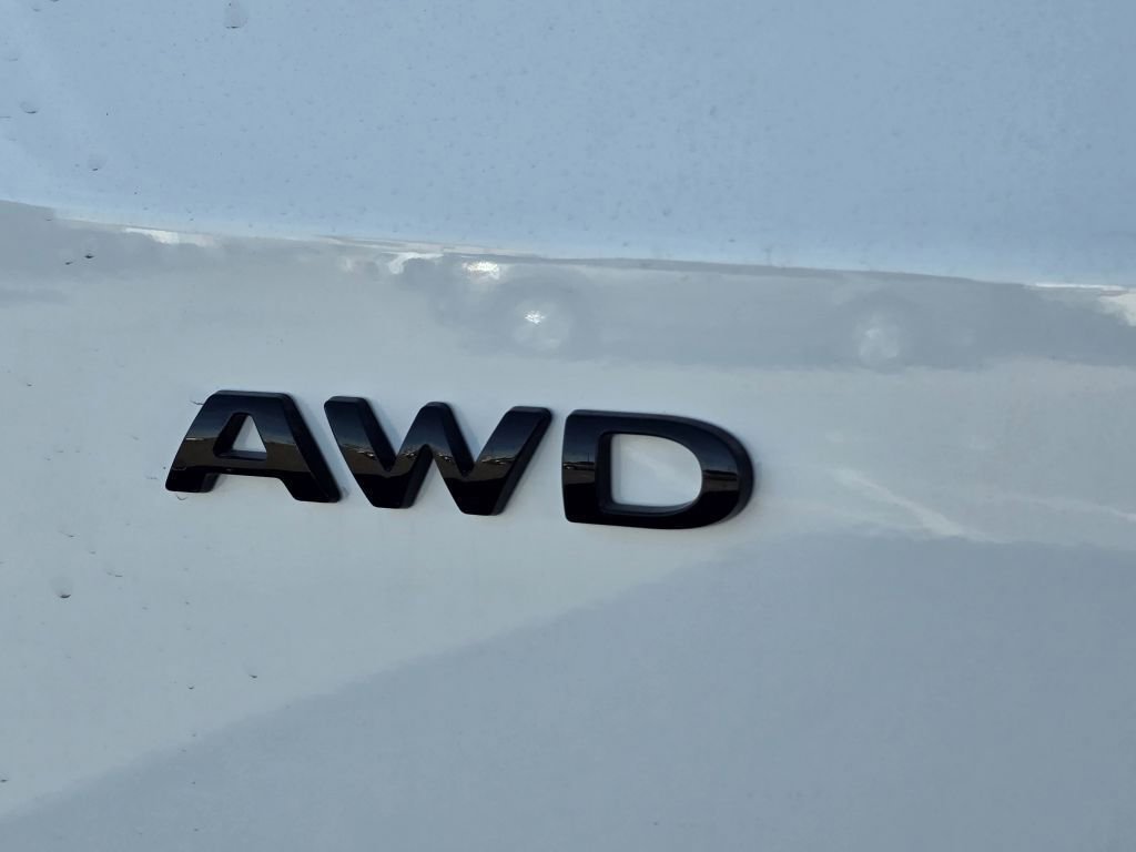 New 2026 Oxford White Ford XL image 25