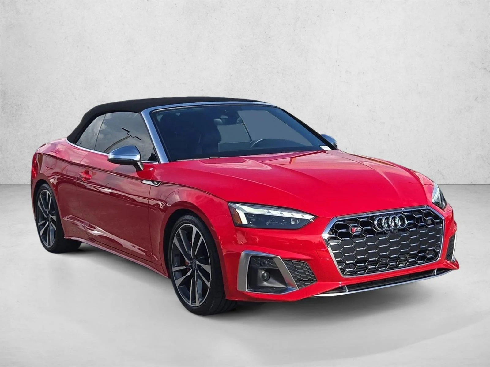 Used 2022 Tango Red Metallic/Black Roof Audi Premium Plus image 3