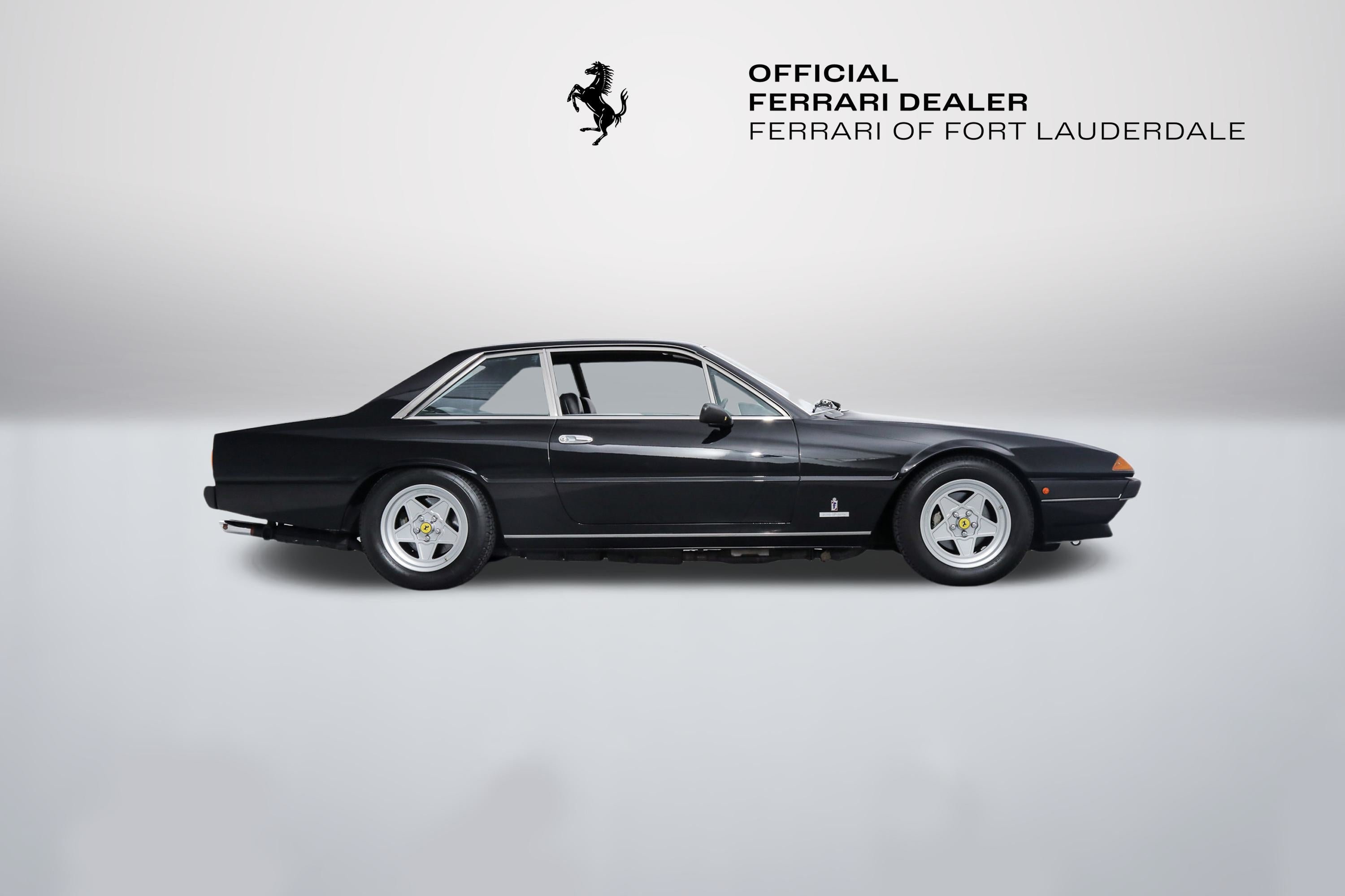Used 1983 Nero Ferrari  image 9