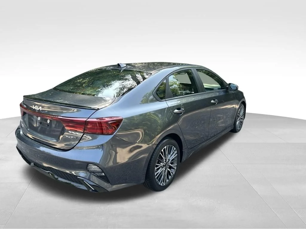 Used 2023 Gray Kia GT-Line image 5