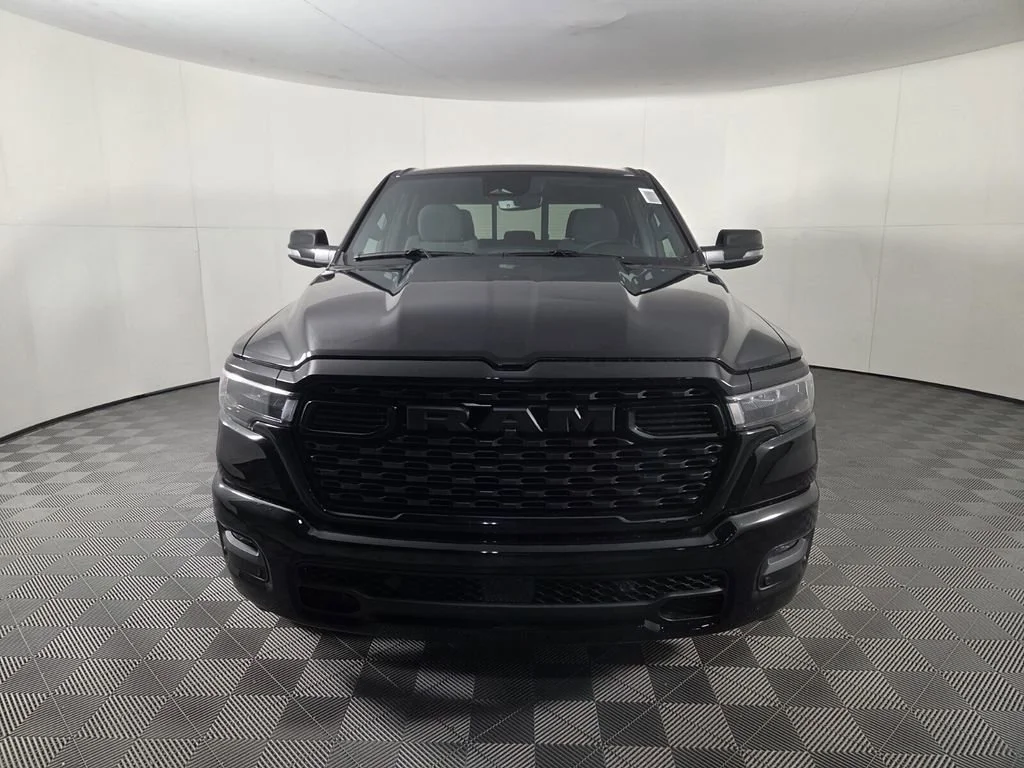 New 2026 Diamond Black Crystal Pearl-Coat Exterior Paint RAM Big Horn image 3