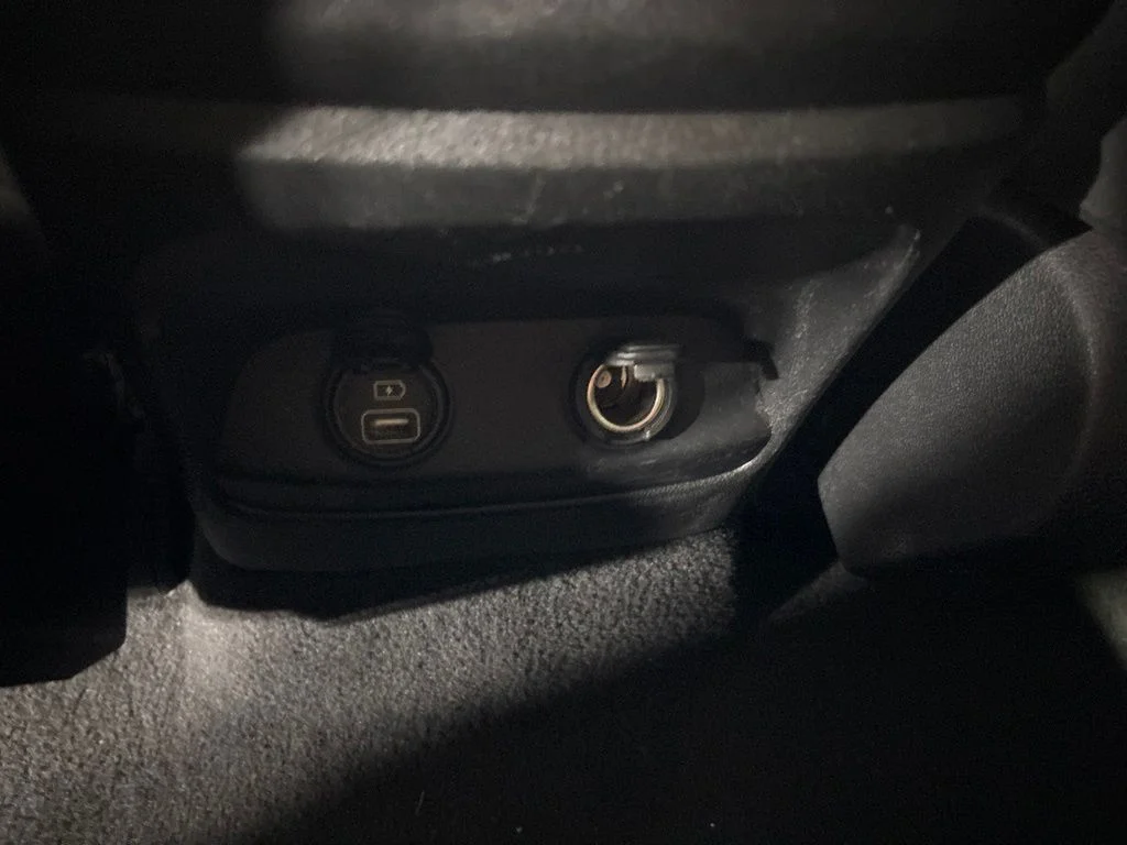 Used 2020 Black Kia LX image 29