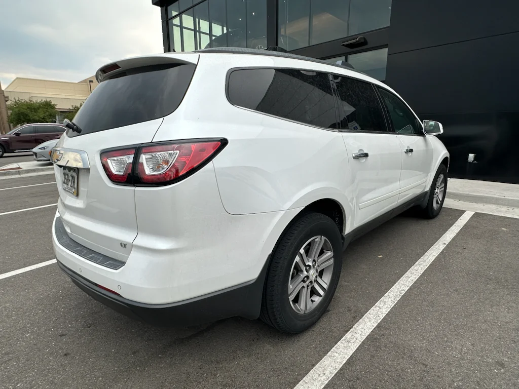 Used 2017 Iridescent Pearl Tricoat Chevrolet LT image 5