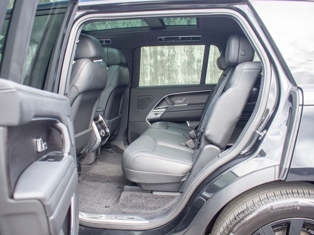 Certified Used 2025 Black Land Rover SE image 33