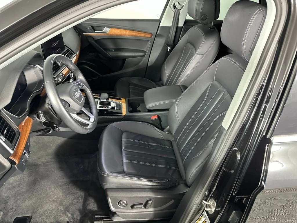 Used 2023 Black Audi 45 S line Premium image 16