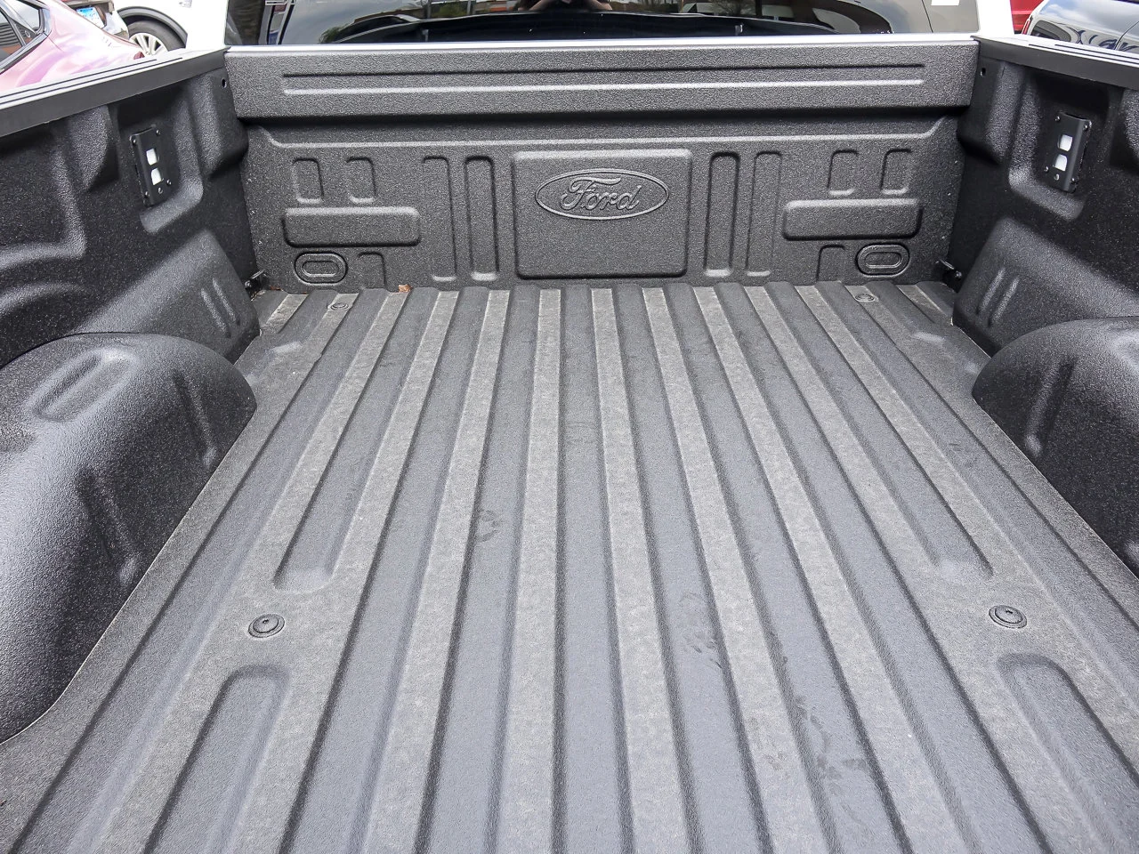 New 2026 Oxford White Ford XL image 21