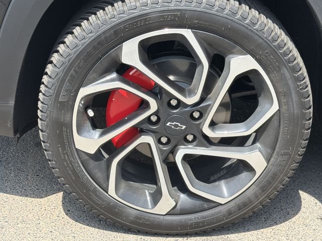 Used 2026 Black Chevrolet 2RS image 17