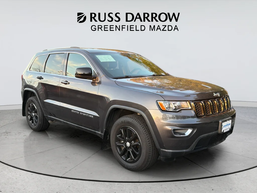 Used 2021 Gray Jeep Laredo X image 7