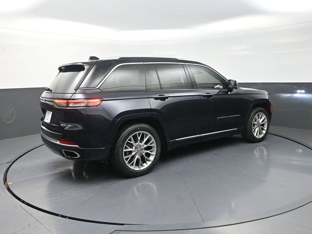 Used 2022 Black Jeep Summit Reserve 4xe image 46