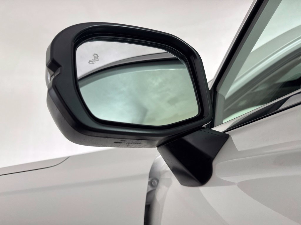 Used 2026 White Honda EX-L image 60