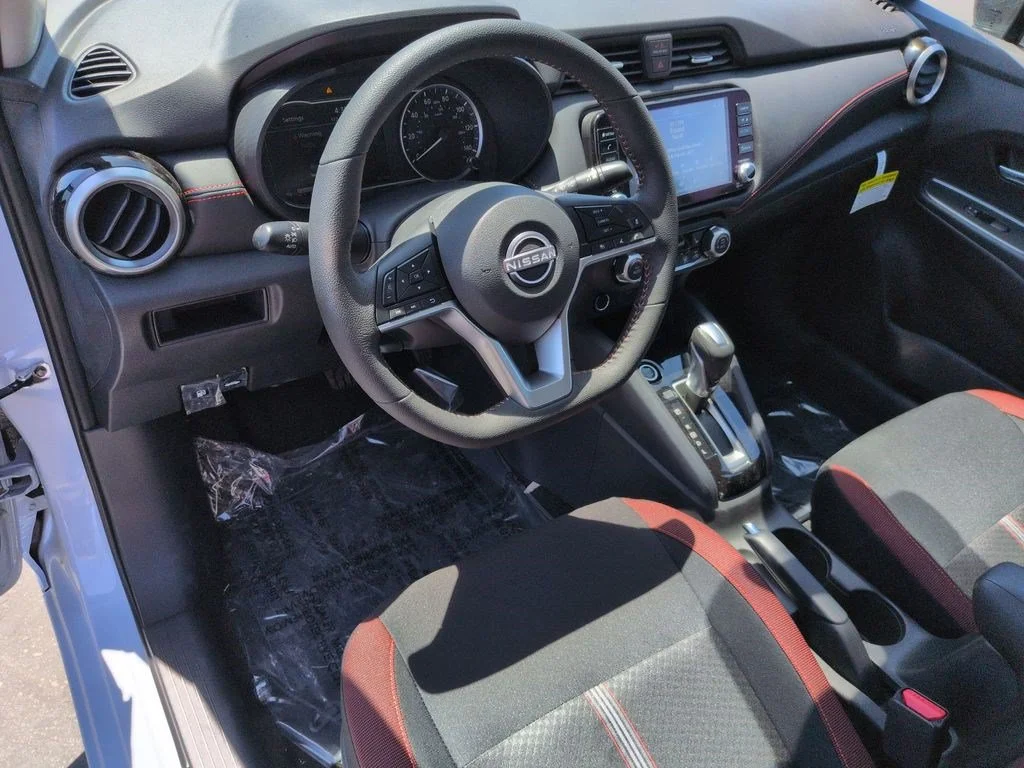 New 2025 Gray Sky Pearl Nissan SR image 2