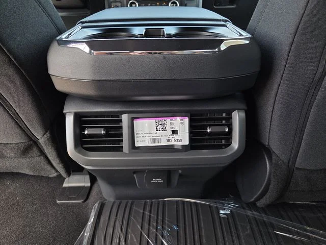 New 2026 Oxford White Ford XLT image 35