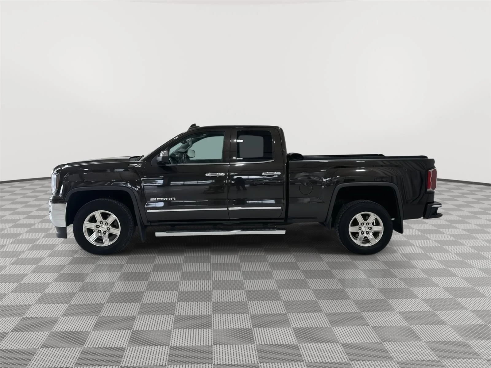 Used 2016 GMC Sierra 1500 SLT with VIN 1GTV2NECXGZ100158 for sale in Alexandria, Minnesota