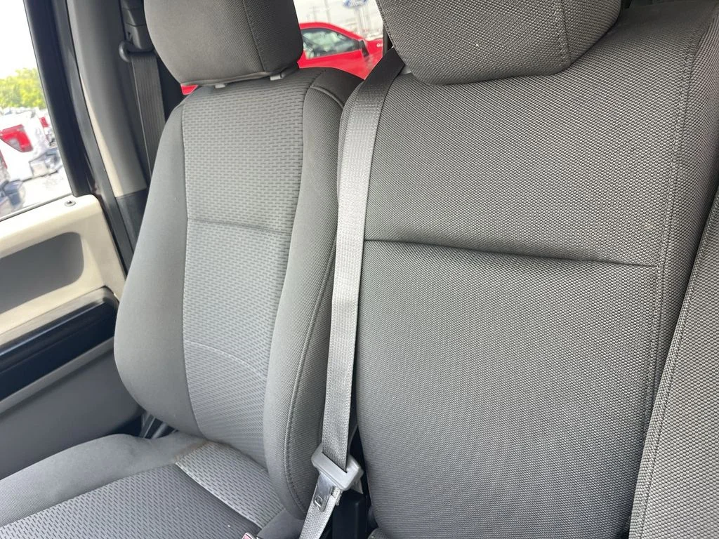 Used 2019 Red Ford XLT image 26