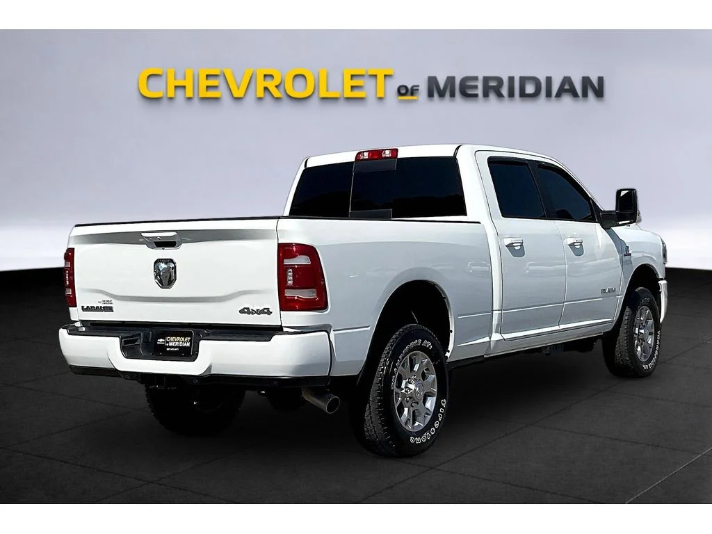 Used 2024  Ram Laramie image 11