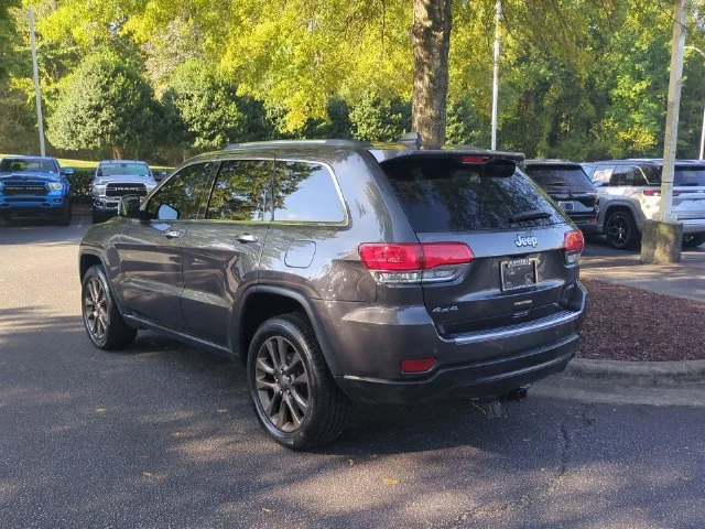 Used 2019 Gray Jeep Limited image 3