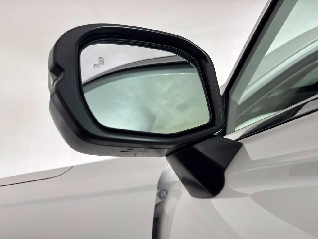 Used 2026 White Honda EX-L image 60