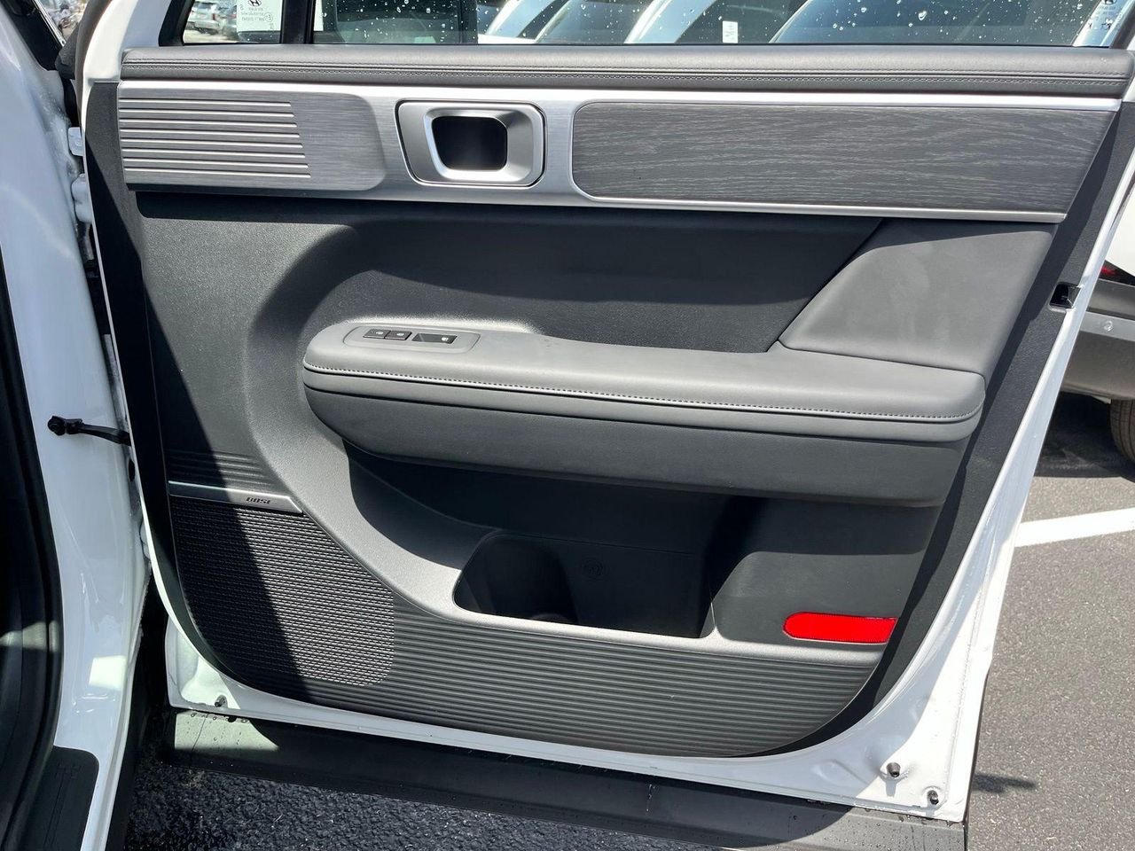 New 2027 White Hyundai Limited FWD image 23