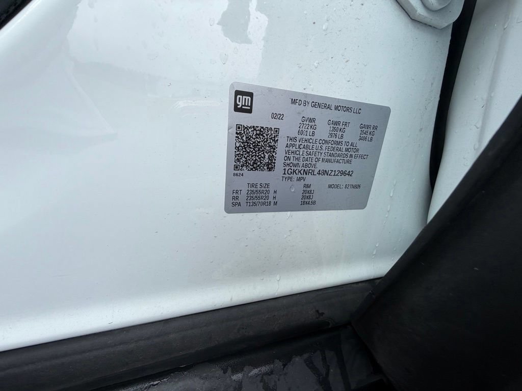Used 2022 Summit White GMC SLE image 56