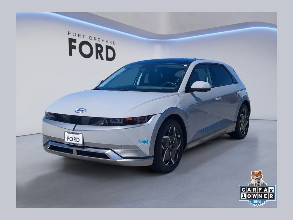 Used 2024 Gray Hyundai Limited image 1