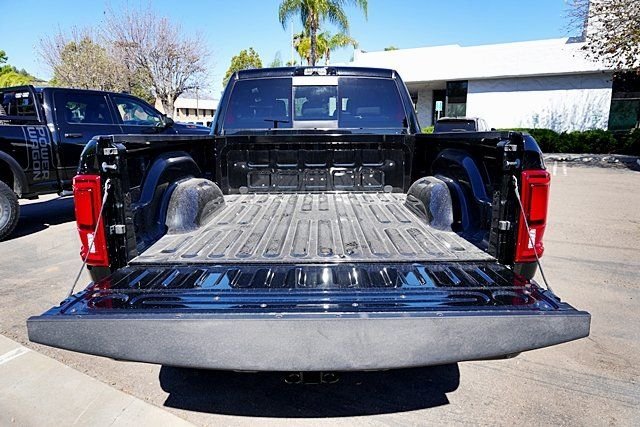 New 2026 Diamond Black Crystal Pearl-Coat Exterior Paint RAM Laramie image 20