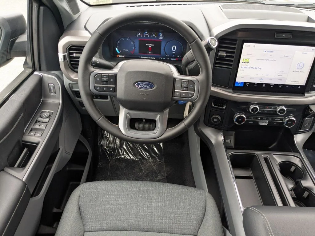 New 2026 Marsh Gray Ford XLT image 16