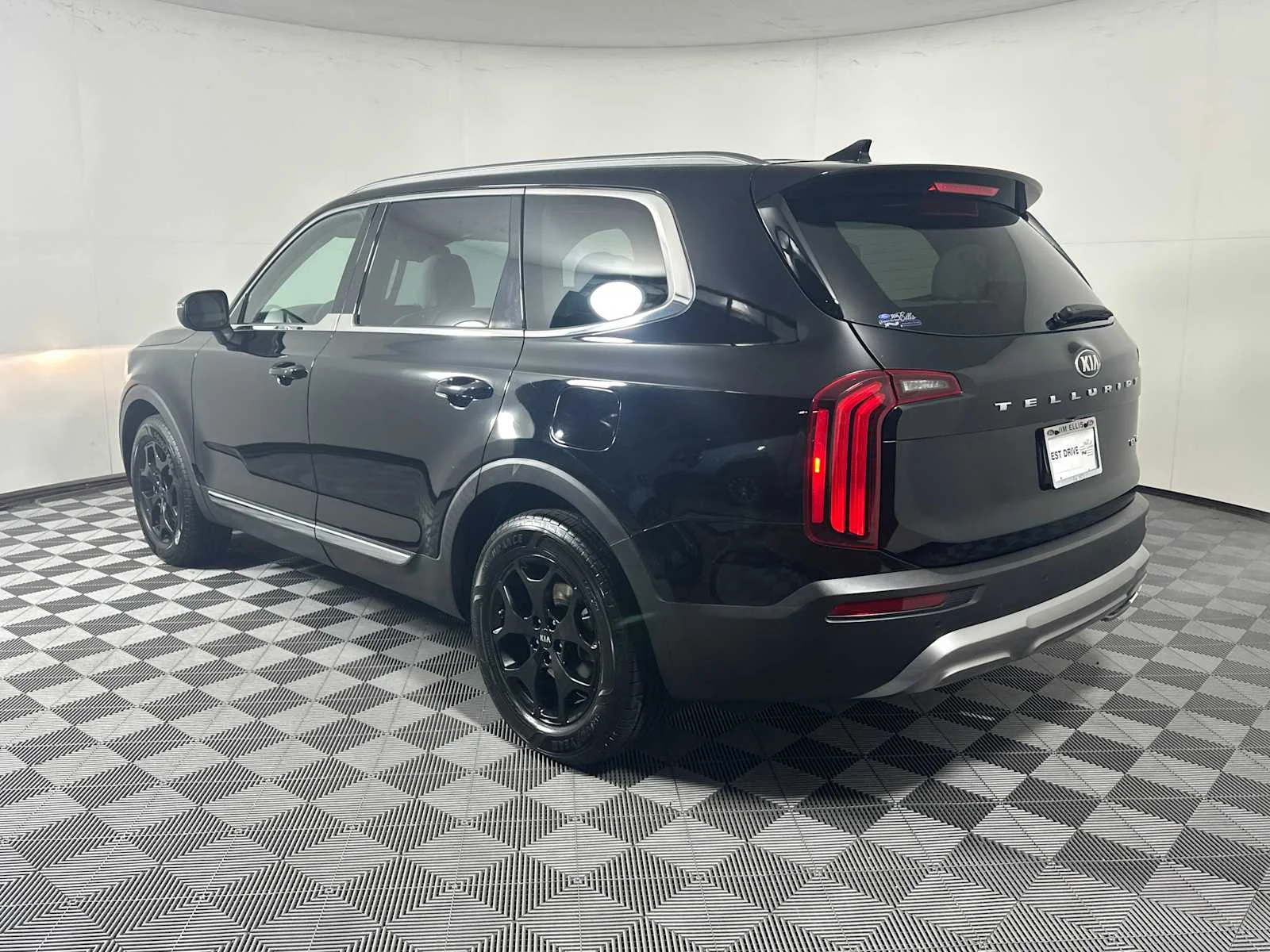 Certified Used 2020 Ebony Black Kia EX image 6