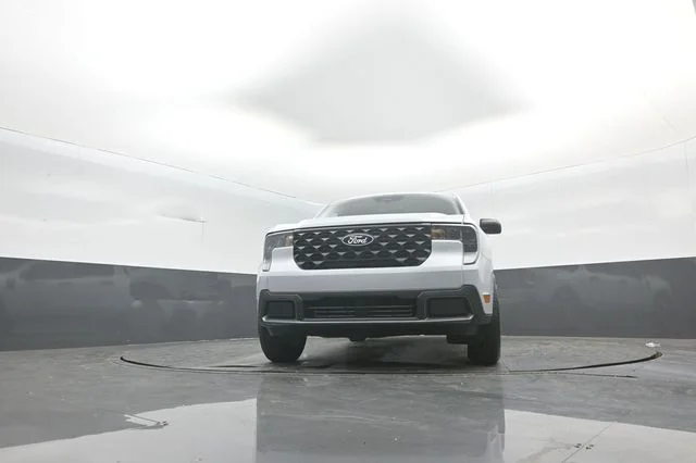 New 2026 Space White Metallic Ford XLT image 25