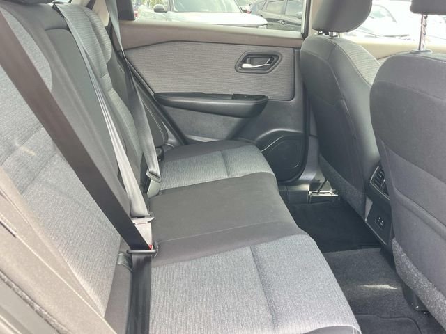 2023 Nissan Rogue SV - Photo 22