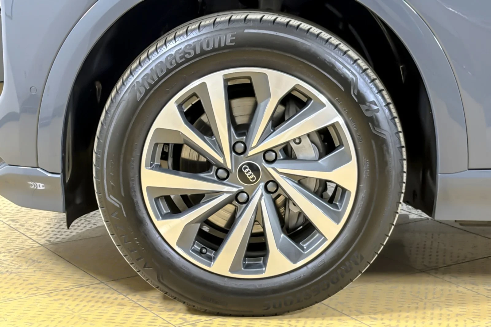 Used 2025 Magnet Gray Audi Premium quattro image 24