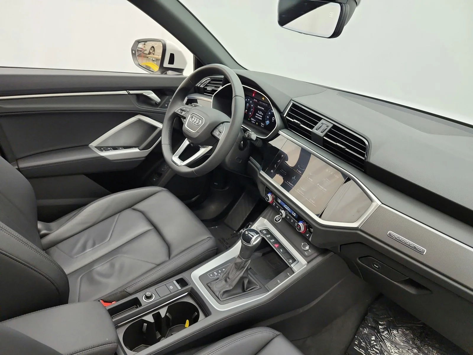 Used 2024 Arkona White Audi Premium 40 TFSI quattro image 18