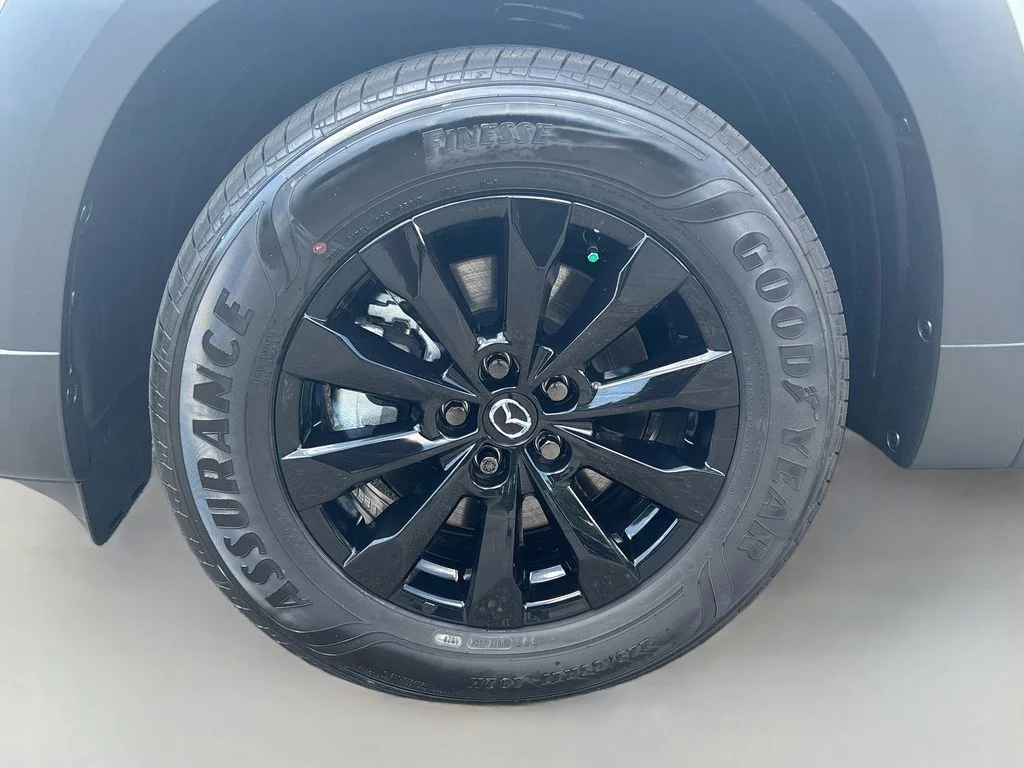 New 2026 Wind Chill Pearl Mazda 2.5 S Preferred AWD image 31