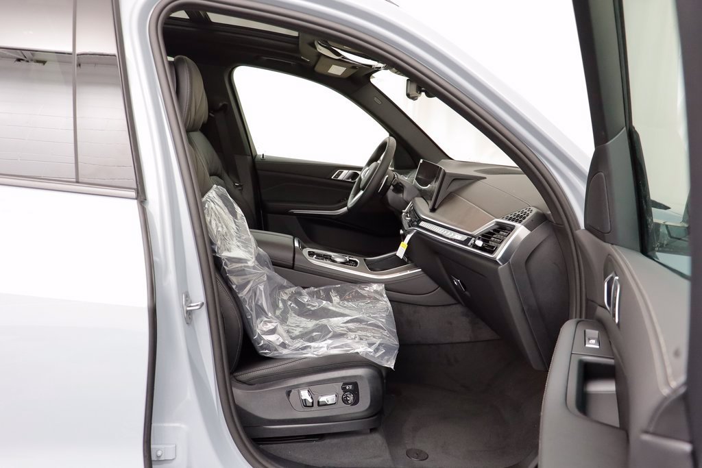 2026 BMW X5 50e - Photo 19