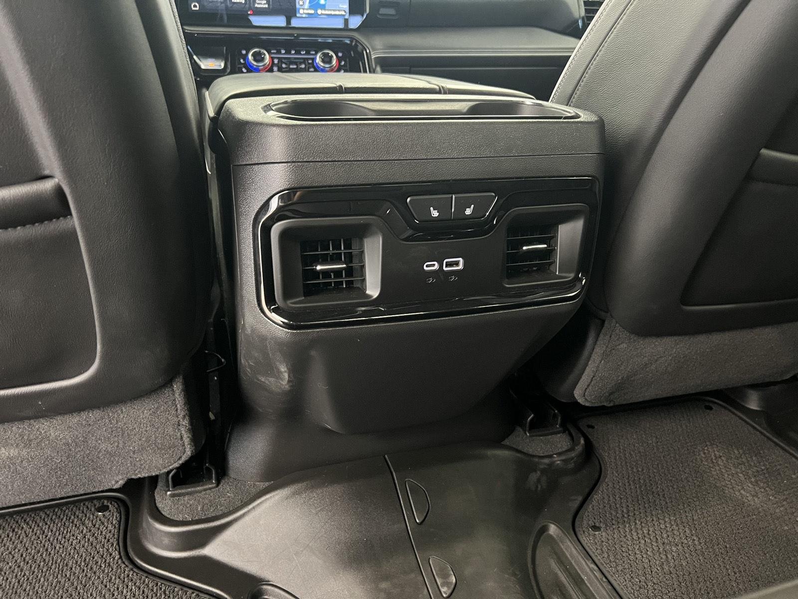 Used 2025 Onyx Black GMC AT4X image 30