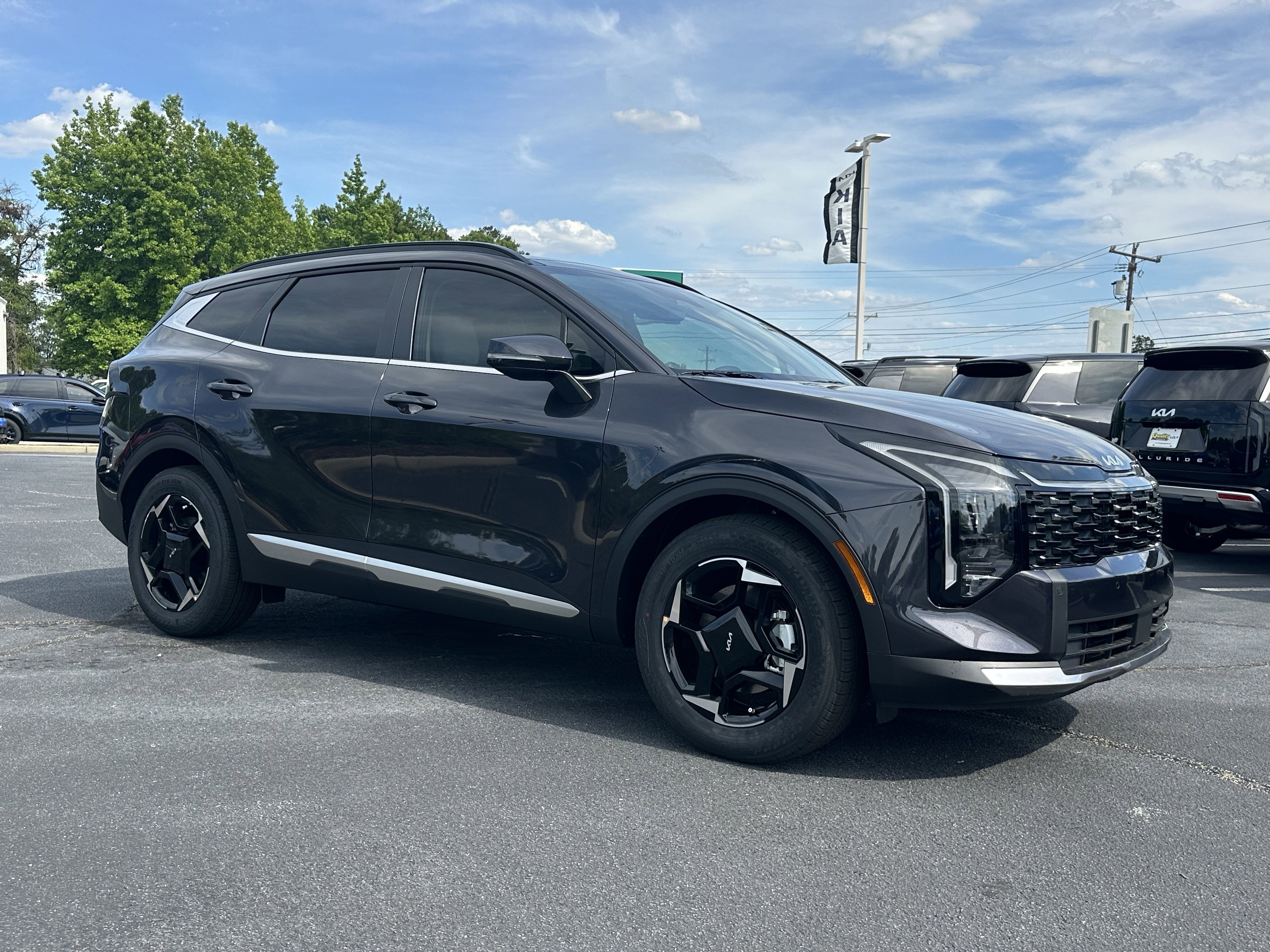 New 2026 Panthera Metal Kia EX image 2