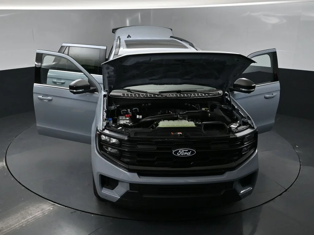 New 2027 Gray Ford Active image 38