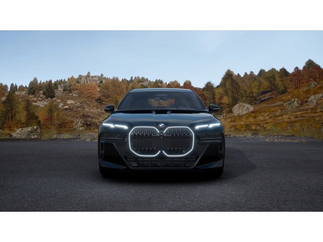 New 2026 Black Sapphire Metallic BMW 740i xDrive image 3