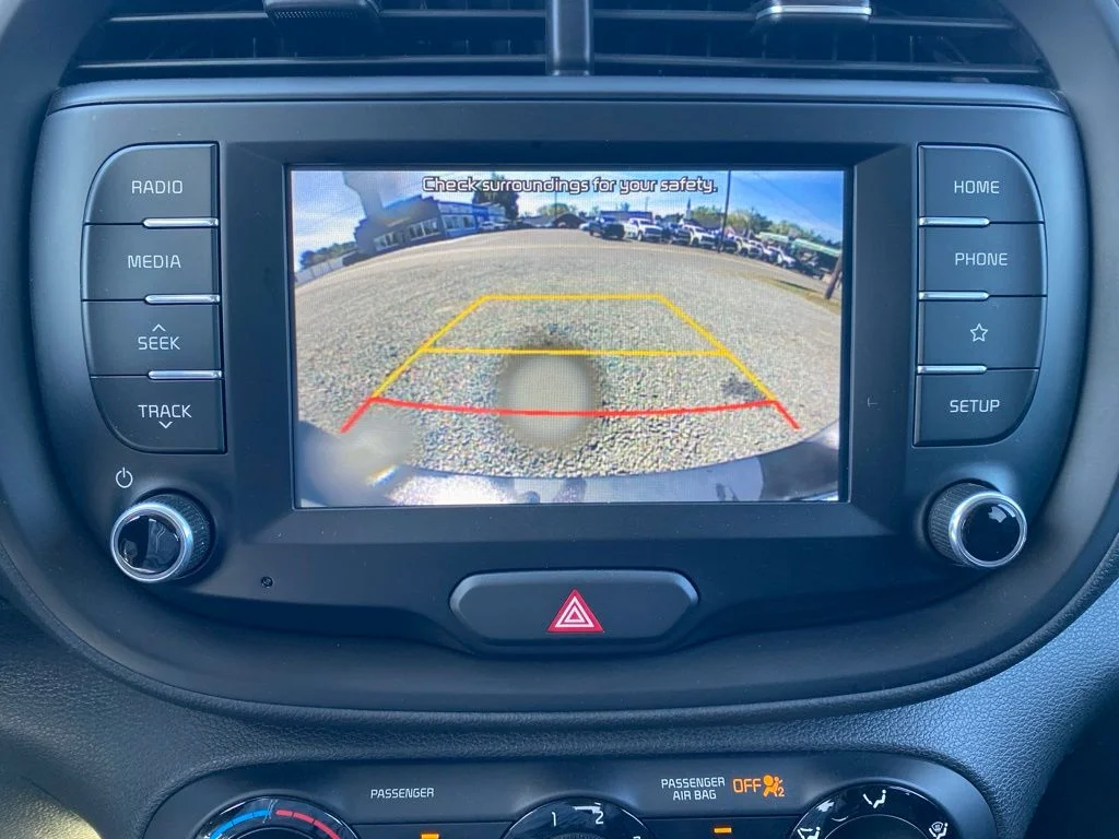 2021 Kia Soul LX - Photo 15