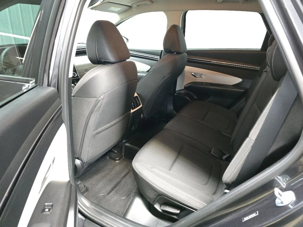 Used 2023 Gray Hyundai SEL image 30